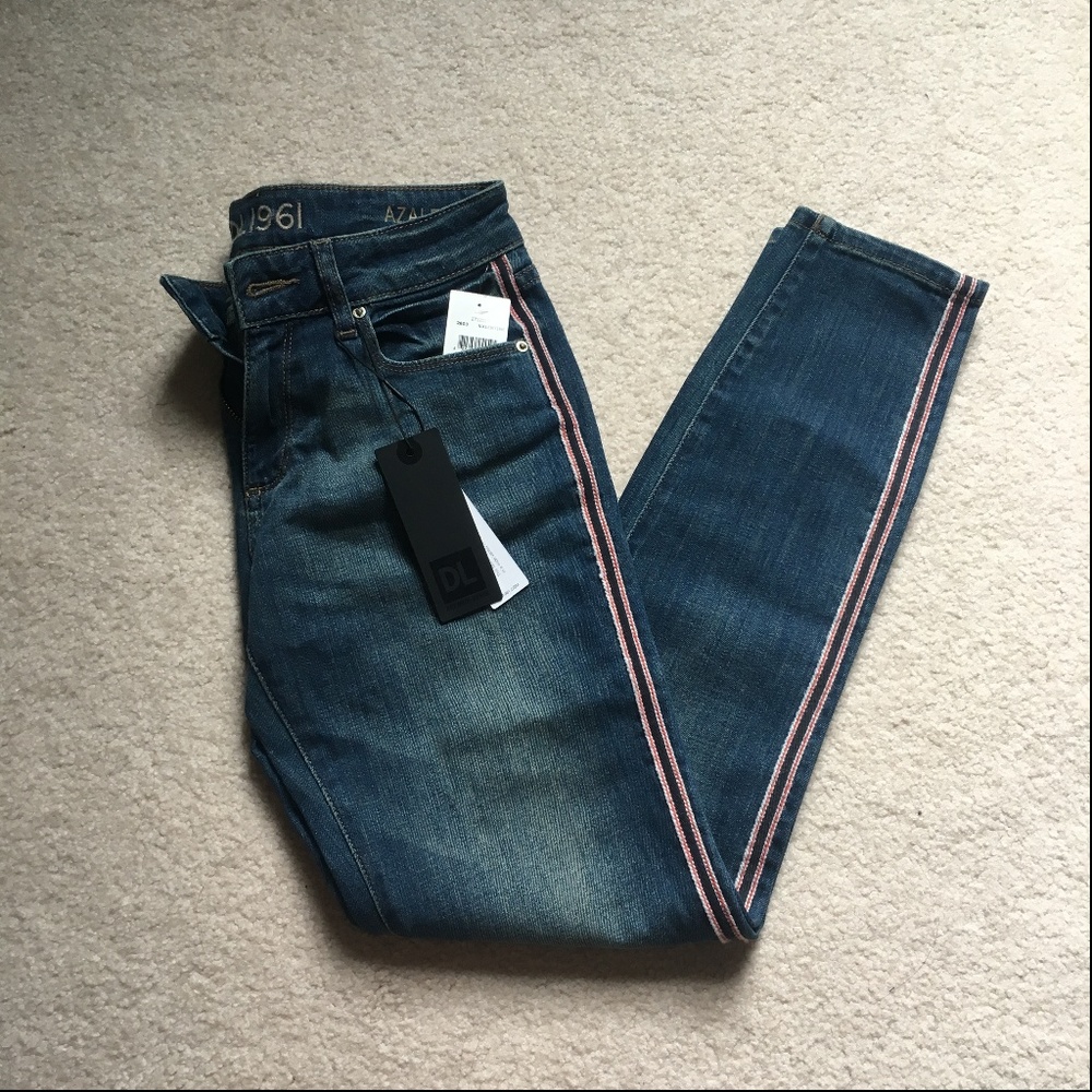 [NWT] DL1961 Azalea Cropped Jeans in Valentine